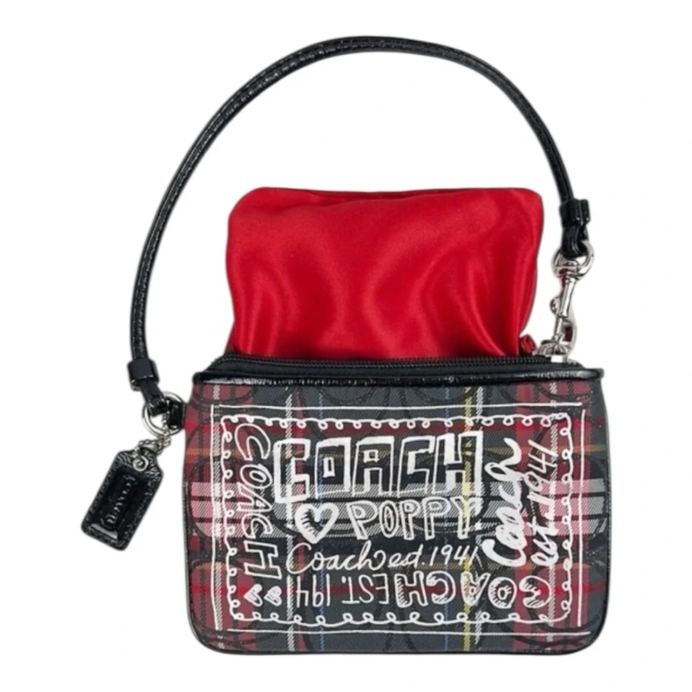 Coach Poppy Tartan Plaid Wristlet Black Red  Graffiti Patent Leather Y2K Vintage - Picture 11 of 13
